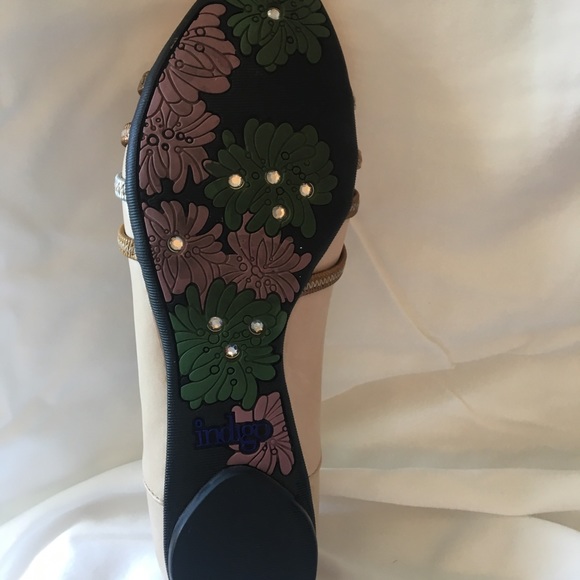 Indigo flats by Clark’s - Picture 5 of 8